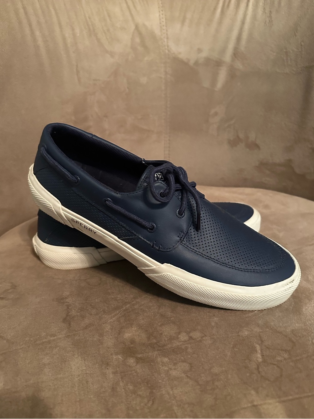 Sperry Navy and White shoes. Mens 11.5 excellent condition.